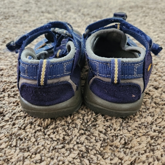Keen Toddler Sandals - Picture 4 of 5